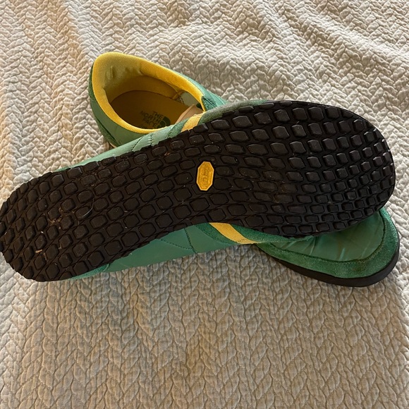 The North Face Dipsea 78 Size 12 - Picture 2 of 4